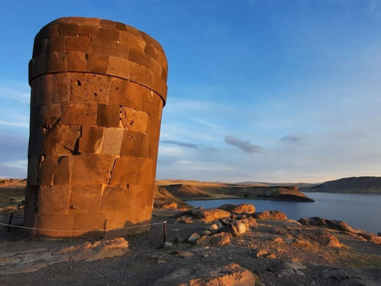 Sillustani Archealogical Ruins Tour