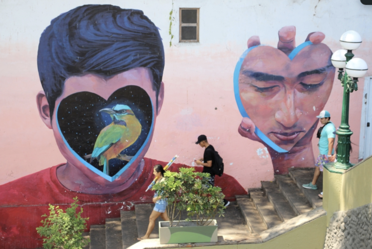 Barranco Walking Tour: Art, Culture & Street Life
