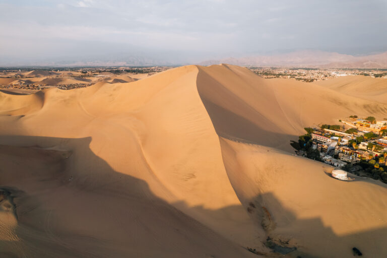 Paracas and Huacachina in 3 days